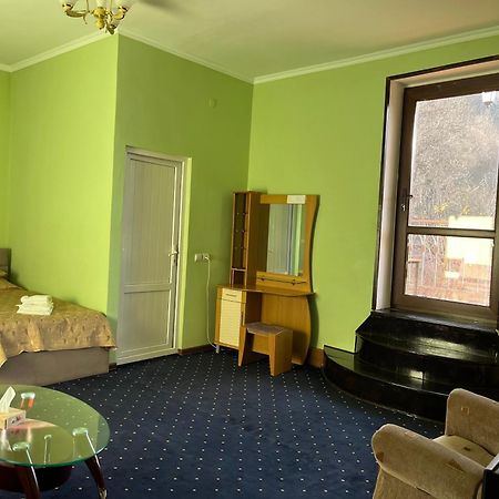 Greenwood Hotel Dilijan Exterior photo