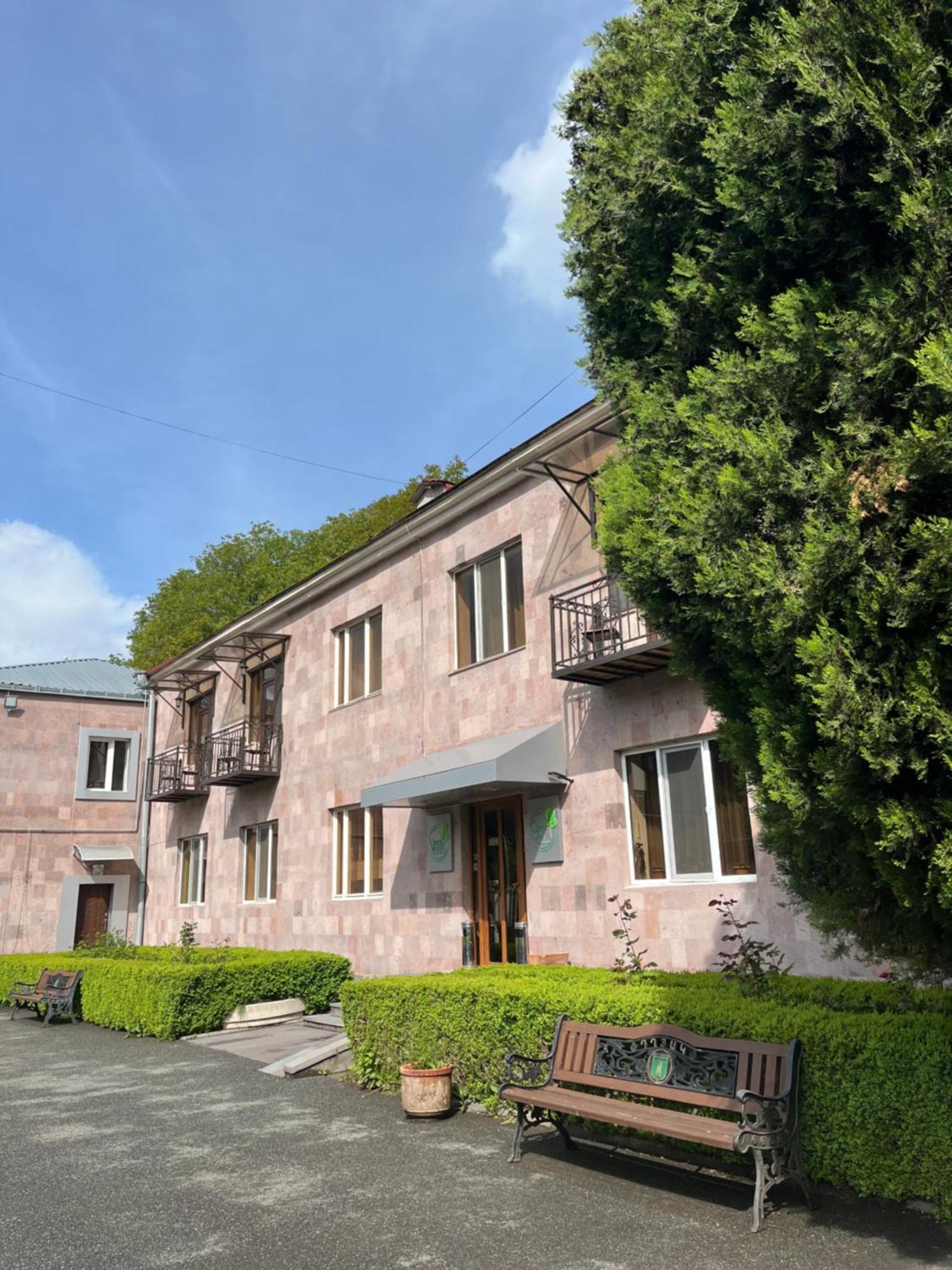 Greenwood Hotel Dilijan Exterior photo